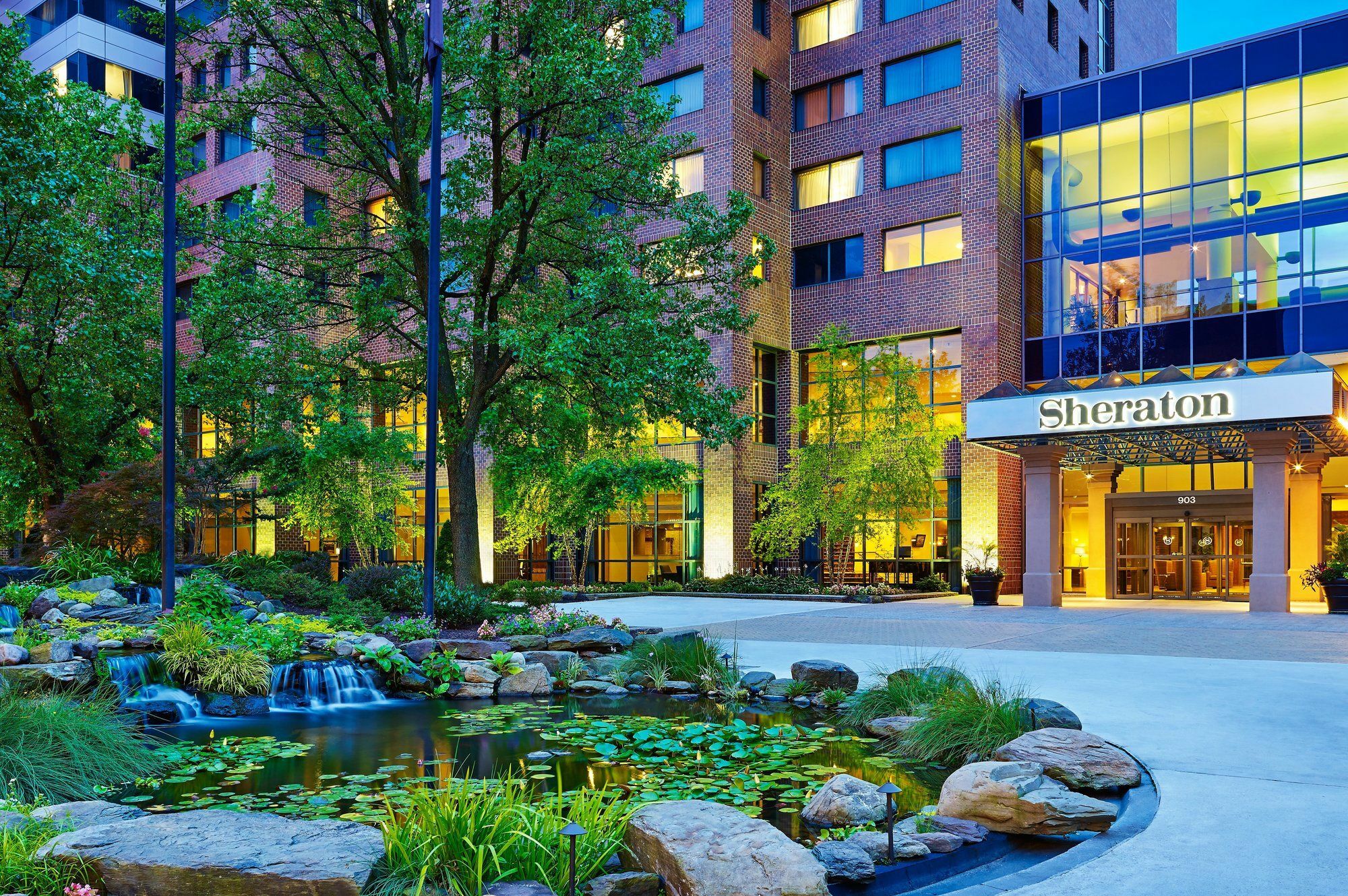 Sheraton Baltimore North Hotel Towson Exterior photo